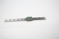 Rail de guidage linéaire en acier durable de la série MGW pour l'assemblage multi-axes CNC