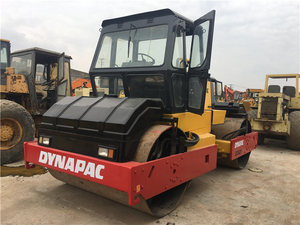 รถบดอัดแอสฟัลต์แบบสั่นสะเทือนสองลูกกลิ้ง Dynapac CC421 รุ่นดั้งเดิมของสวีเดน ใช้สำหรับการบดอัดแอสฟัลต์ การก่อสร้างทางหลวง และการซ่อมแซมถนน - Product Image 3