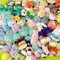 Jouet en peluche Anime de 4/ 7/ 8 pouces pour machine à griffes et grue Distributeur automatique Poupée en peluche Animal en peluche pour machine à griffes
