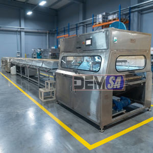 Machine de recouvrement automatique de chocolat DEMSA, dernière technologie, nouveau modèle, certifiée CE, capacité 500kg-1000kg, moteur de fabrication performant - Product Image 2
