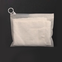 Sacs d'expédition en PVC de sécurité en gros, personnalisés avec anneau de traction, fermeture éclair givrée, écologiques, imperméables, pour supermarchés et expositions