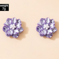 Anting-anting bunga hitam wanita emas sederhana mode Aksesori klub pesta anting-anting kancing Korea perhiasan anting-anting mutiara