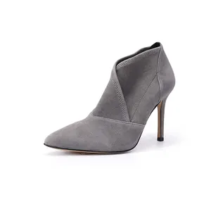 Chaussures de créateur à talons hauts pour femme, bottes courtes en cuir, à la mode, personnalisées, nouvelle tendance, OEM, 2021