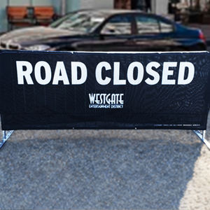 Couverture de barrière en tissu à impression personnalisée double face image personnalisée populaire vente directe d'usine adaptée au contrôle des foules en plein air - Product Image 6