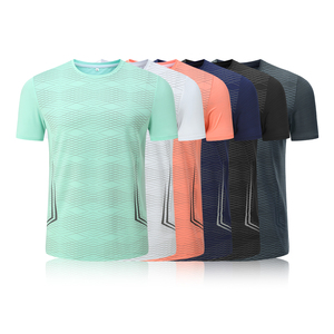 เสื้อยืดโพลีเอสเตอร์แบบเรียบ ขายส่ง ระบายอากาศ แห้งเร็ว คอกลม สำหรับผู้ชาย เสื้อกีฬา ทรงเข้ารูป เสื้อยิมสั่งทำได้ - Product Image 6