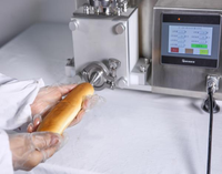 Machine automatique électrique commerciale compacte pour la préparation de crèmes, le glaçage et le remplissage de pâtes à gâteaux, biscuits et mini-cupcakes