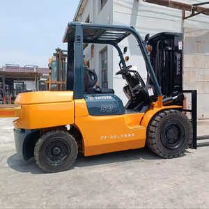 Montacargas Usado de 5 Toneladas con Motor Diésel TCM, Origen Japón, Garantía de 6 Meses, Maquinaria de Construcción - Product Image 1