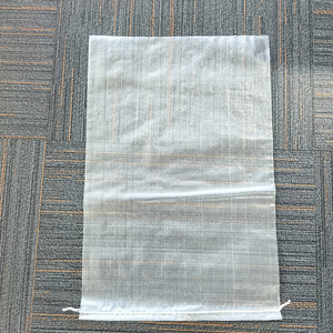 Saco Tejido de Polipropileno (PP) Impermeable para Granos Secos, para Empacar y Transportar 50 kg de Trigo, Maíz, Soja y Otros Productos Agrícolas - Product Image 1