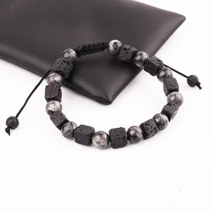 <span class=keywords><strong>Bracelet</strong></span> de perles en <span class=keywords><strong>pierre</strong></span> <span class=keywords><strong>volcanique</strong></span>, accessoire d'aromathérapie en lave, diffuseur d'<span class=keywords><strong>huile</strong></span> <span class=keywords><strong>essentielle</strong></span>, macramé, bijou Vintage d'amitié, pour hommes et femmes, nouvelle collection - Product Image 3