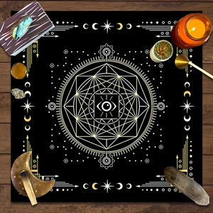 Mantel de Tarot de Terciopelo Estampado con Rejilla de Cristales Metarone de Alta Calidad para Adivinación - Product Image 6