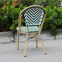 Tables et chaises de bistrot modernes en rotin PE, structure en alliage d'aluminium, revêtement poudré, garantie 2-3 ans pour villa, cour et jardin
