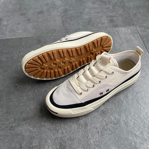 รองเท้าผ้าใบผู้ชายแฟชั่นทันสมัย 2026 สไตล์เรโทร รองเท้าลำลองเดินเล่น รองเท้านักเรียน - Product Image 4