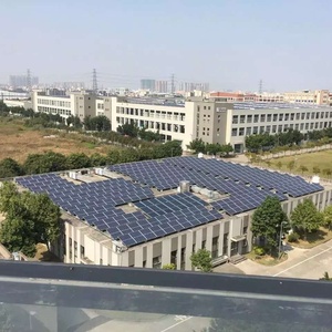 Structure de montage solaire en acier fixée sur poteau en ciment pour panneaux photovoltaïques au sol, garantie 10 ans - Product Image 1