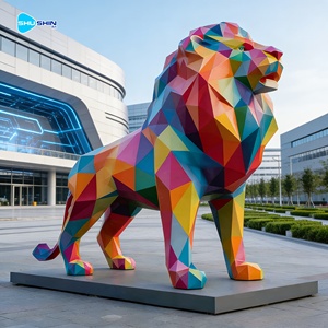 Escultura de <span class=keywords><strong>León</strong></span> Geométrica Grande de Acero Inoxidable Pulido en Color Personalizado con Tema de Cruz para Área de Recepción de Exteriores - Product Image 4