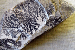 Rare Earth Felsite Non <b>Metallic</b> <b>Mineral</b> High Demand Material at Wholesale Price for Souvenir and Decorative Use - Product Image 4