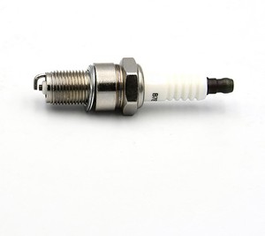 จำหน่ายหัวเทียนมอเตอร์ไซค์สำหรับ SUZUKI รุ่น BP6HS L87YC W175Z1 จากโรงงานโดยตรง - Product Image 3