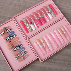 <span class=keywords><strong>Ongles</strong></span> à presser de luxe faits main, en amande, entièrement ornés de diamants, super longs pour les doigts, vente en gros, <span class=keywords><strong>faux</strong></span> <span class=keywords><strong>ongles</strong></span> de luxe - Product Image 4