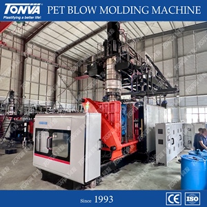 1000L Plastic Water Storage <strong>Multi</strong>-cavity Tank Blow Molding <strong>Machine</strong>