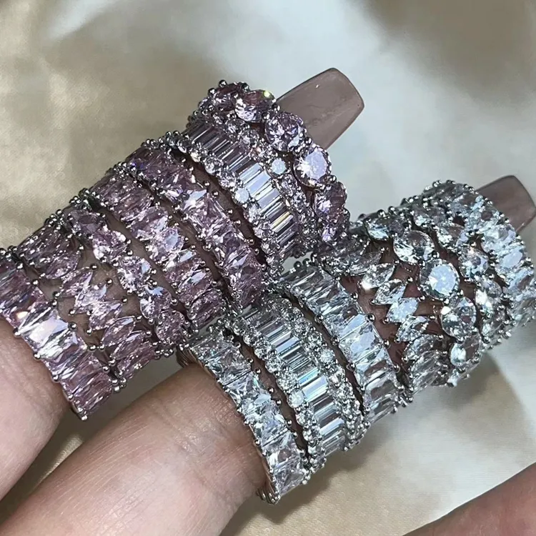 Jialin Luxury Eternity 925 Sterling Silber bling bling vereist Herz oval Baguette rosa Diamantring für Frauen