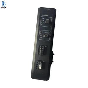 Controlador de Fuente de Luz KEYENCE CA-DC21E CA-DC50E CA-DC60E CA-DC40E CA-DC100, Utilizado para Proporcionar un Control de Iluminación Estable, Disponible en Stock - Product Image 1