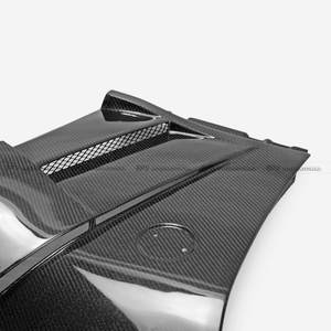 Guardabarros Delantero de Carbono Estilo EPA1 para Nissan Z33 350Z (Sin Ventilación Superior) - Product Image 3