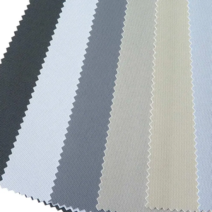 Tissu occultant semi-transparent ignifuge résistant pour stores de fenêtre en polyester - Product Image 1