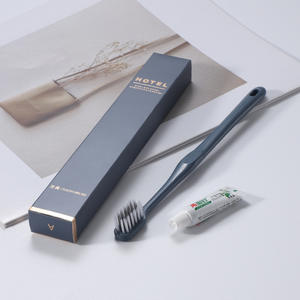 Set di articoli da toeletta usa e getta per <span class=keywords><strong>Hotel</strong></span> a <span class=keywords><strong>5</strong></span> stelle <span class=keywords><strong>Kit</strong></span> dentale <span class=keywords><strong>Kit</strong></span> di servizi per la camera degli ospiti dell'<span class=keywords><strong>hotel</strong></span> di lusso personalizzato all'ingrosso - Product Image 2