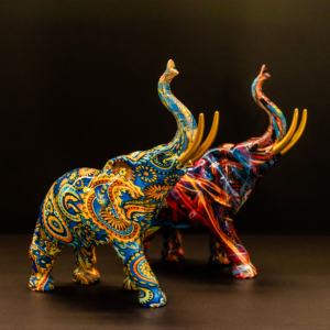 ของประดับรูปช้างทำจากเรซิ่นตั้งโต๊ะสีสันสดใสสำหรับตกแต่งสำนักงานในร่มงานฝีมือที่ไม่เหมือนใคร - Product Image 5