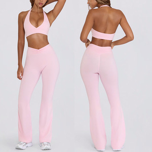 Conjunto de Yoga para Mujer con Pantalones Acampanados y Sujetador Deportivo de Cuello Halter, Espalda Descubierta y Tirantes para Correr - Product Image 2