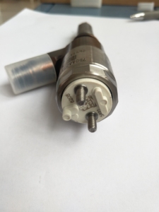 อะไหล่เครื่องยนต์ดีเซล C6.4 C4.4 C4.2 หัวฉีดน้ำมันเชื้อเพลิง 326-4740 326-4756 10R7951 326-6090 10R7676 หัวฉีดรถขุด - Product Image 3