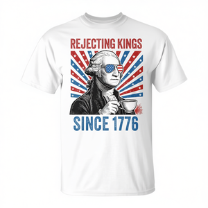 T-shirt con stampa “Rejecting Kings Since 1776”, design patriottico per il 4 luglio - Product Image 2
