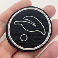 Aufbügeln Benutzer definierte 3D Black Fabric Tag Aufkleber Wärme übertragung Weiß Drucker Kleidungs etiketten für Kleidung
