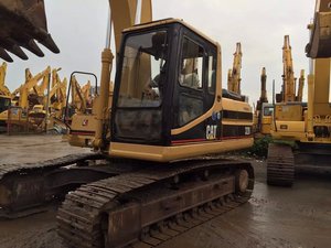 Original Japan Used 320B Hydraulic Crawler Excavator Hot Sale 2021 Year - Product Image 3