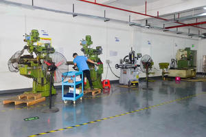 फ्रेंच बुलडॉग थोक बिल्ली कुत्ते एनमेल पिन पालतू दोस्त उपहार कीरिंग गहने बैग डिक पालतू जानवर उपहार - Product Image 4