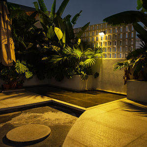 PIR 센서가 장착된 스마트 태양광 실외 벽등, 이중 색온도, 배선 불필요 - Product Image 4