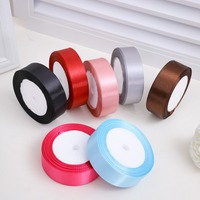 Vente directe d'usine, ruban en tissu polyester de 2,5 cm, décoration de gâteaux, ruban pour emballage de boîtes cadeaux faits à la main, vente en gros