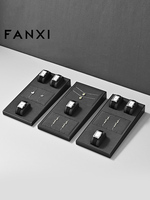 Ensemble de présentoirs à bijoux en microfibre personnalisés de luxe FANXI, plateau de présentation haut de gamme pour montres, bagues et boucles d'oreilles pour magasin