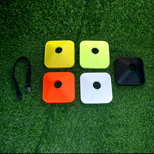 Dischi segnalatori per campi da calcio in PVC personalizzati 50 pezzi dischi quadrati per allenamento a ostacoli da calcio attrezzature sportive per l'allenamento di agilità - Product Image 4