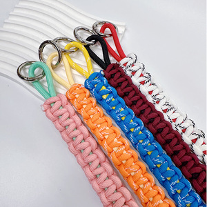 Dây buộc điện thoại bện thủ công, dây đeo cổ tay cầm tay cho chai nước và điện thoại, dây đeo tay cầm ngắn đầy màu sắc cho túi xách - Product Image 5