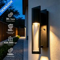 Applique murale LED extérieure moderne carrée en aluminium étanche pour jardin, rue et usage extérieur