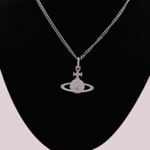 COLGANTE ESTÉTICO EN FORMA DE PLANETA CON DIAMANTE DE LABORATORIO REDONDO TINEY EN ORO SÓLIDO DE 18KT PARA TODAS LAS OCASIONES PARA MUJER - Product Image 2