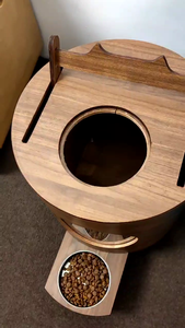 Ciotola Rialzata in Legno per Animali Domestici, Grande Capacità, Resistente all'Umidità, con Coperchio e Stazione di Alimentazione, Stile Arredamento per Gatti e Animali Domestici - Vendita all'Ingrosso - Product Image 6