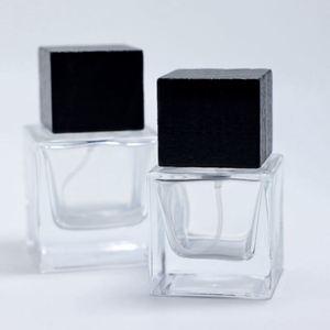 Flacon de parfum en verre personnalisé pour homme, avec pulvérisateur de luxe, transparent, vide, carré, 30ml, 50ml, 100ml, écologique - Product Image 4