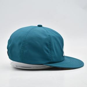 Gorras de Béisbol Personalizadas de Alta Calidad, de 6 Paneles, con Visera Plana, Color Azul Pavo Real, Estilo Hip Hop, con Bordado - Product Image 4