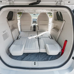 Vente en gros de sièges auto de luxe de nouvelle conception, pièces et accessoires de conversion automobile, canapés, sièges VIP pour fourgonnettes - Product Image 3