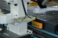 Máquina CNC Lineal de 12 Herramientas 9/12kW Sin Cambio Manual de Herramientas, Alta Eficiencia de Producción