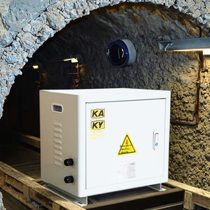 <span class=keywords><strong>KSG</strong></span> Sécurité Minière Certifié Unique Type Sec Tunnel Isolation Mine Transformateur Antidéflagrant Trois Transformateur de Lampe de Ligne KAKY - Product Image 4