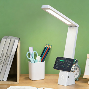 โคมไฟตั้งโต๊ะ <span class=keywords><strong>LED</strong></span> พับได้ทันสมัย พร้อมระบบสัมผัส ชาร์จไฟได้ ใช้ได้ทั้งไฟ DC/AC แสงถนอมสายตา พร้อมที่วางโทรศัพท์มือถือ สำหรับสำนักงานและการเรียน - Product Image 1