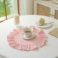 Set de table rond en coton à carreaux roses fait main pour mariage, serviettes variées, sets de table à volants