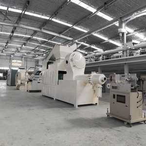 Petite machine extrudeuse pour la production de savon liquide - Product Image 1